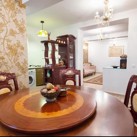 New Burgeois Berindey - Universitate Apartment *