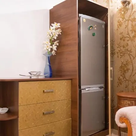 New Burgeois Berindey - Universitate Apartment *